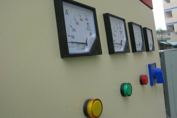 任城配电柜-3683讲讲配电柜注意事项